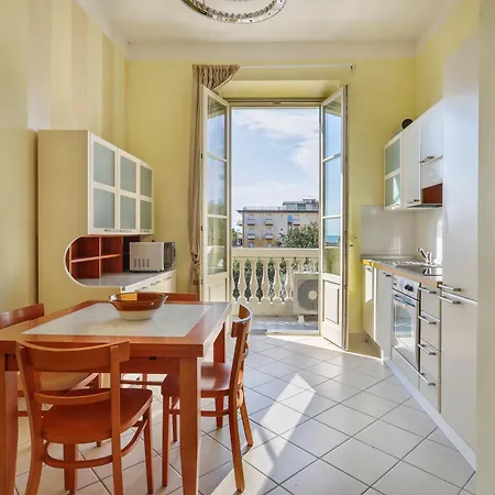Appartamento Vista Mare Monti Aparthotel *