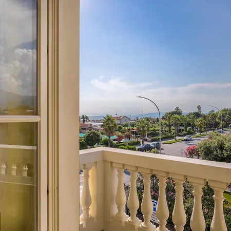 Appartamento Vista Mare Monti Aparthotel *