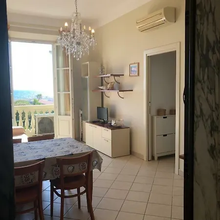 Appartamento Vista Mare Monti * Marina di Pietrasanta